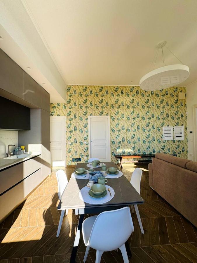 Alocasia Luxury Stay Salerno Buitenkant foto